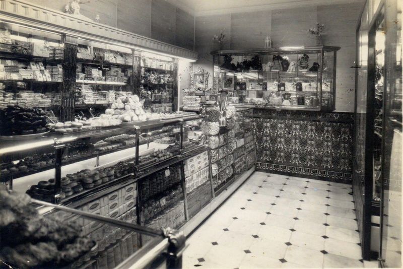 Los Ángeles establecimiento origina